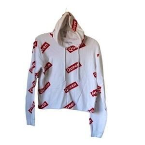 Women's Large On Fire Queen Hoodie Cropped